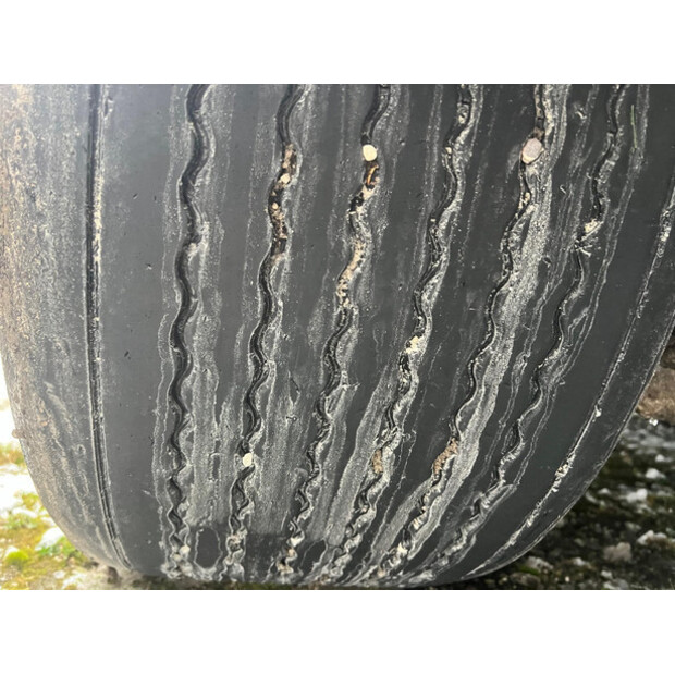 2005 كرون SDP 27-43632352