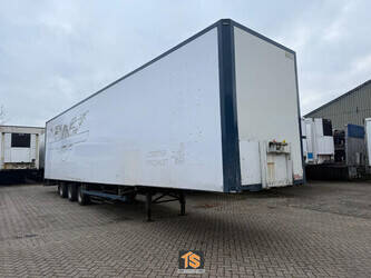 صورة ل 2004 فان إيك PT-3I