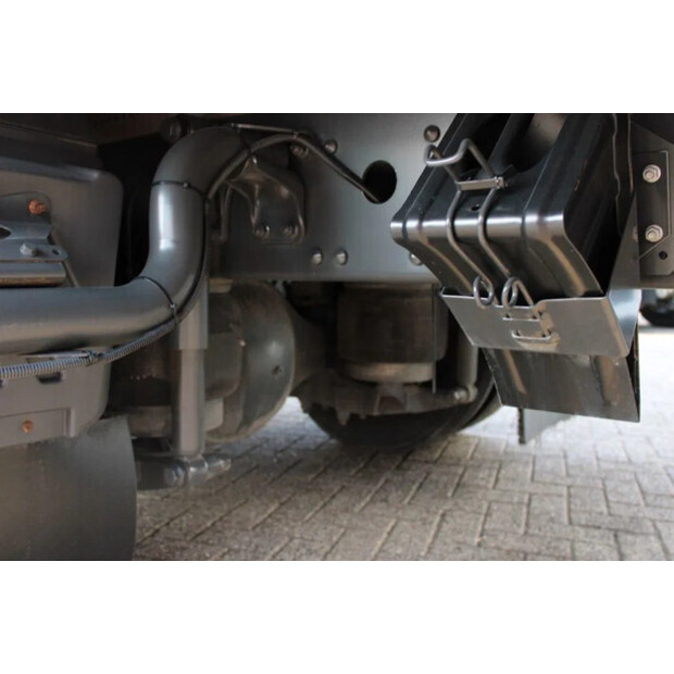 2018 Mercedes-Benz Atego 1221-43632533