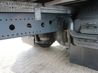 2018-mercedes-benz-atego-1221-1382289-43632539