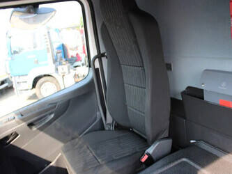 2018-mercedes-benz-atego-1221-1382289-43632547