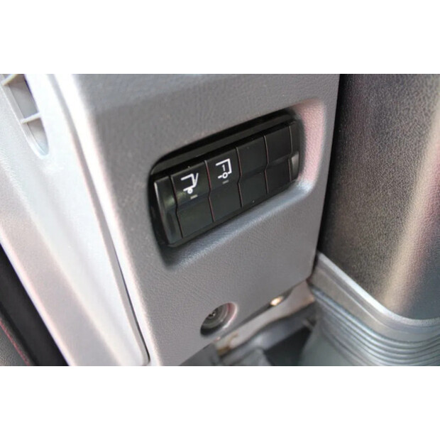 2018 Mercedes-Benz Atego 1221-43632552