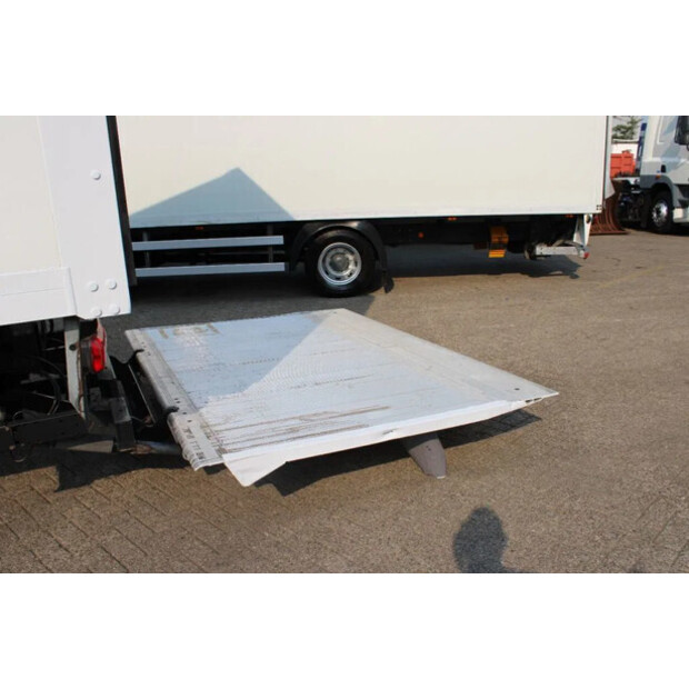 2018 Mercedes-Benz Atego 1221-43632572