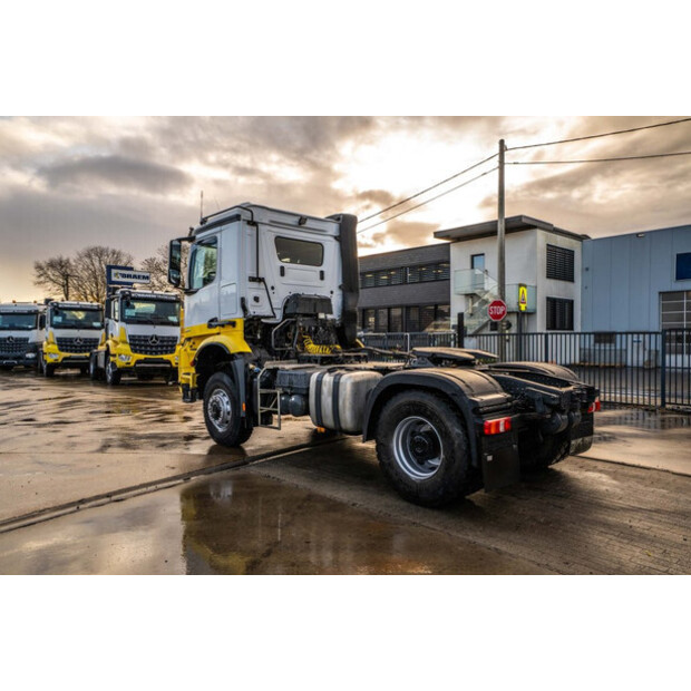 2018 مرسيدس بنز Arocs 2045-43632603