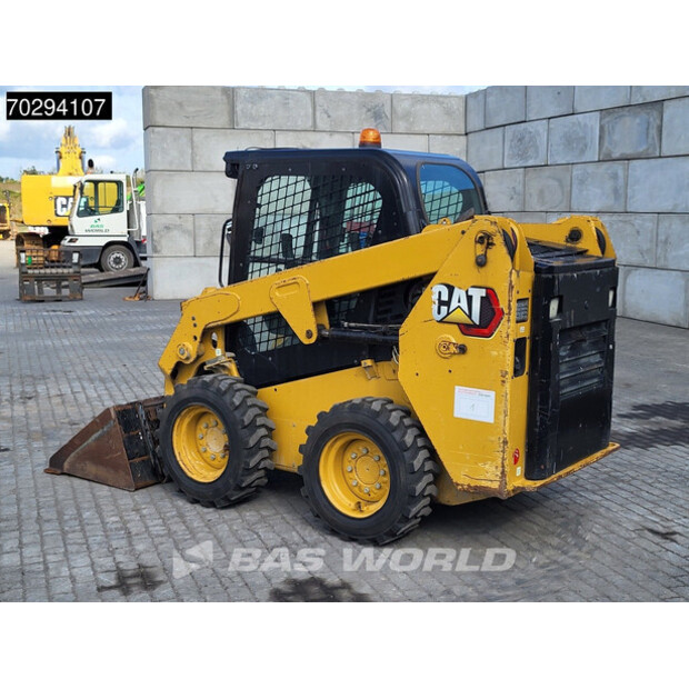 2021 Caterpillar 226 D3 BUCKET + FORKS-43633015