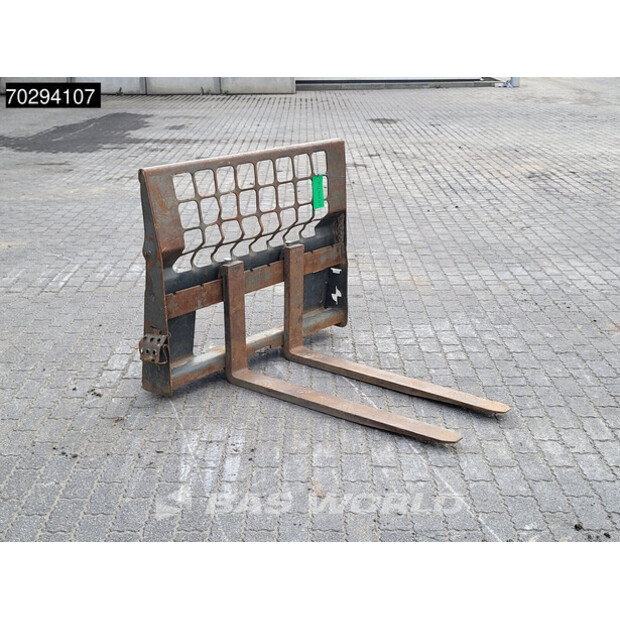 2021 Caterpillar 226 D3 BUCKET + FORKS-43633033