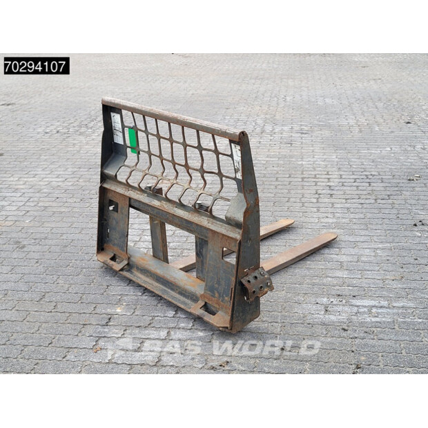 2021 Caterpillar 226 D3 BUCKET + FORKS-43633034