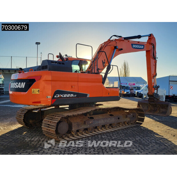 2019 Doosan DX225 LC-5-43633186