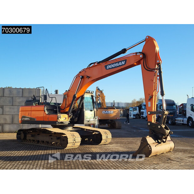 2019 Doosan DX225 LC-5-43633187