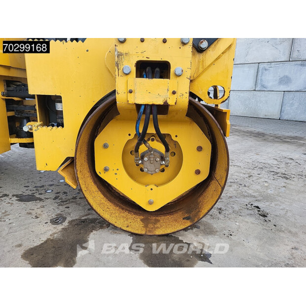 2018 كاتربيلر CB2.7-43633478