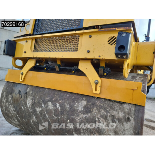 2018 كاتربيلر CB2.7-43633482