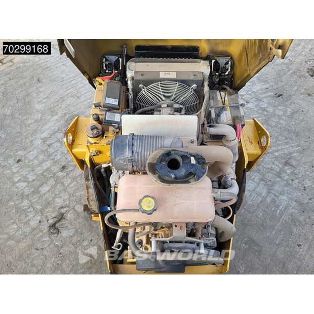 2018 كاتربيلر CB2.7-43633485