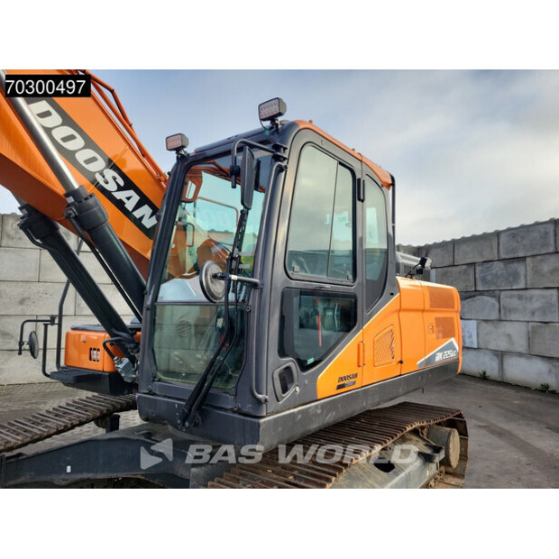 2021 دووسان DX225LC-7-43633766