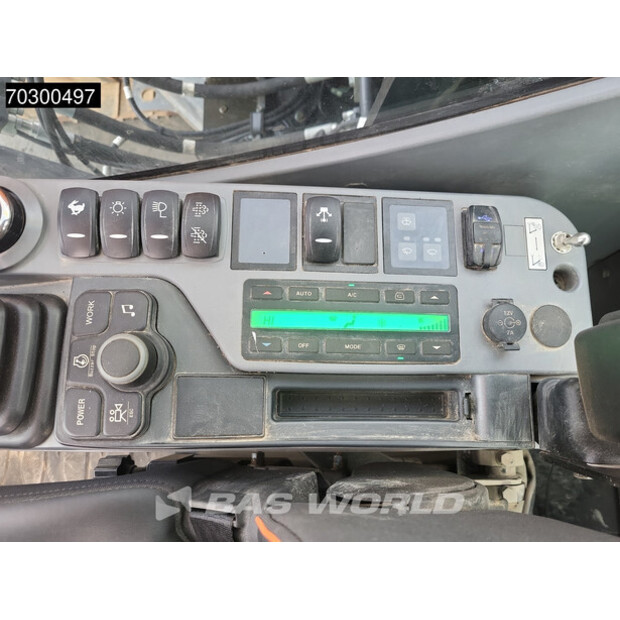 2021 دووسان DX225LC-7-43633777