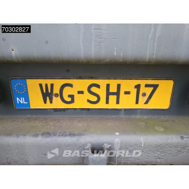 2002 GS Meppel AC 2800 N-43634377