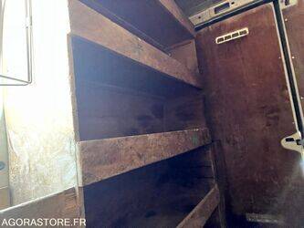 2011-ford-transit-1382401-43647860