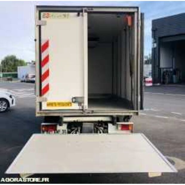 2002 Renault Master-43648652