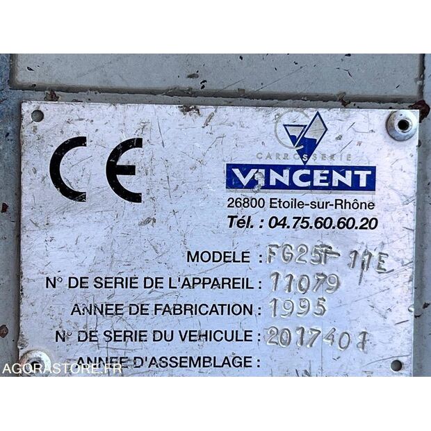 1995 كوماتسو FG25T-11E-43649339