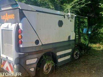 Image for SWEEPERS Schmidt Compact 200