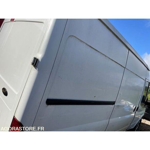 2012 Ford TRANSIT-43649580