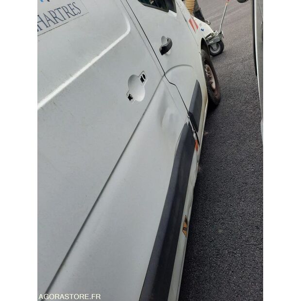 2013 Renault Master-43649722