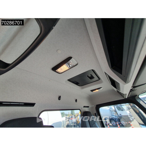 2022 مرسيدس بنز Arocs 4142-43649941