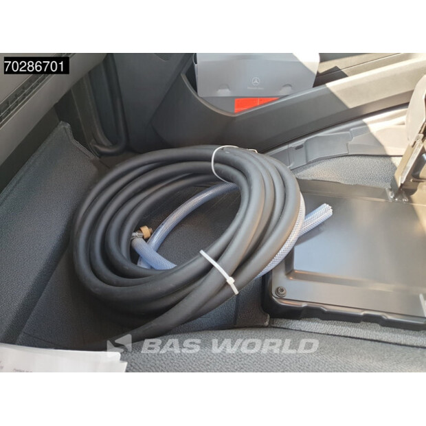 2022 مرسيدس بنز Arocs 4142-43649943