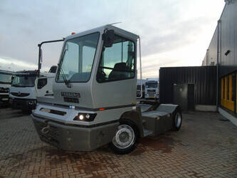 2016-terberg-yt182-1382567-43650224