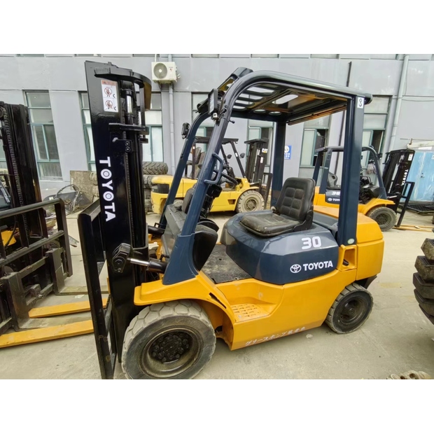 2022 Toyota 30-43650572