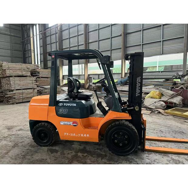 2021 Toyota 62-7FD30-43650582