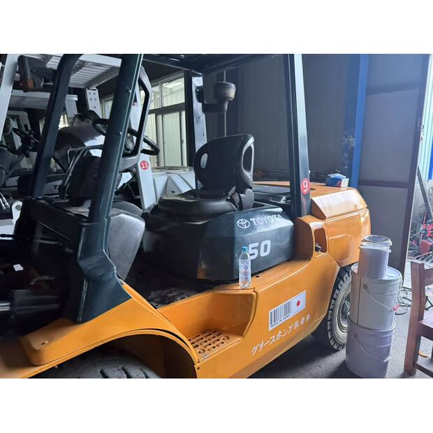 2023 Toyota 02-7FD50-43650586