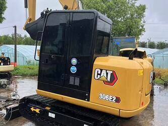 صورة ل حفارات صغيرة 2024 كاتربيلر 306E2