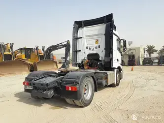 2018-mercedes-benz-actros-1845-1382599-43650795