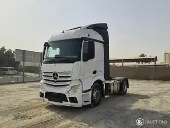 2018-mercedes-benz-actros-1845-1382599-43650801