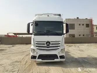 2018-mercedes-benz-actros-1845-1382599-43650802