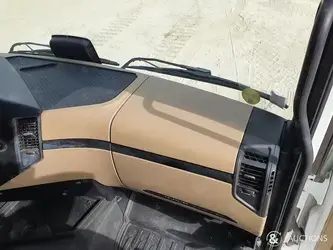 2018-mercedes-benz-actros-1845-1382599-43650811