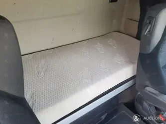 2018-mercedes-benz-actros-1845-1382599-43650816