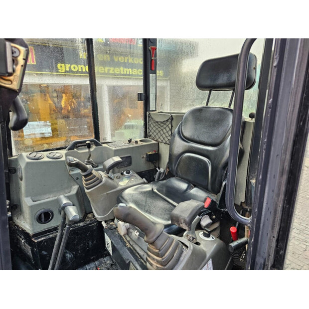 2015 YANMAR VIO50U-43650956