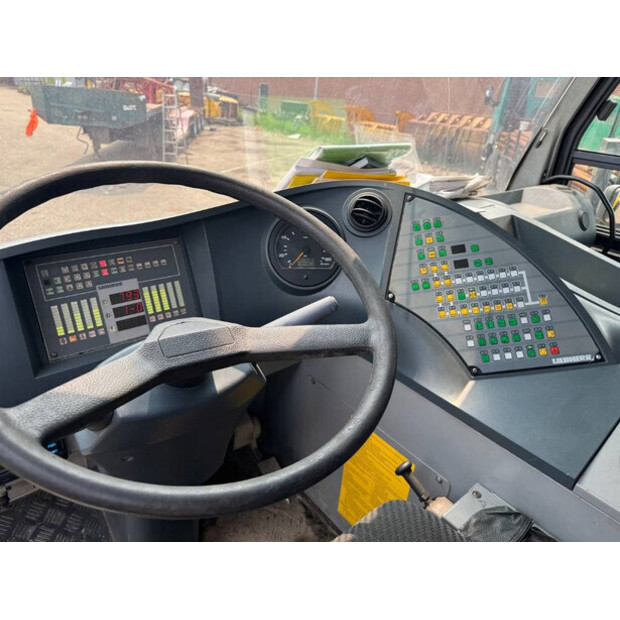 2005 Liebherr LTM 1070-4.1-43651067