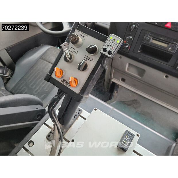 2017 Mercedes-Benz Econic 1830-43651331