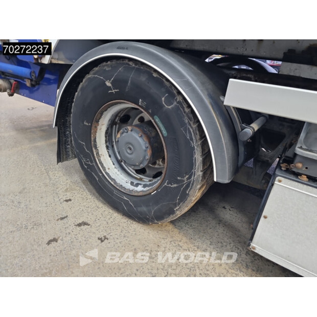 2017 مرسيدس بنز Econic 1830-43651401