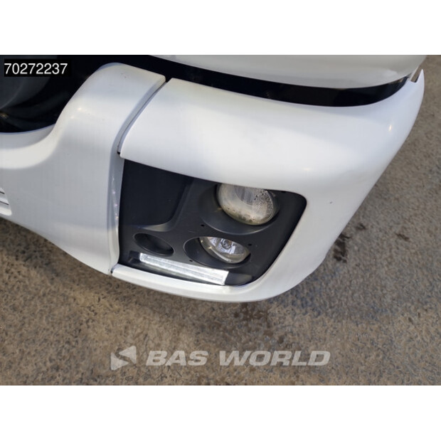 2017 مرسيدس بنز Econic 1830-43651407