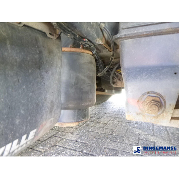 2015 فايمون فيل OTHERS-43652153