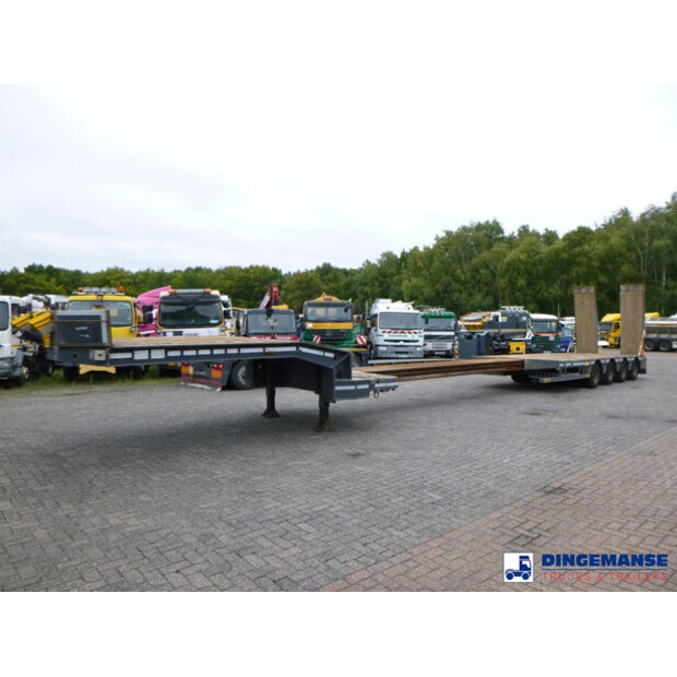 2015 فايمون فيل OTHERS-43652167