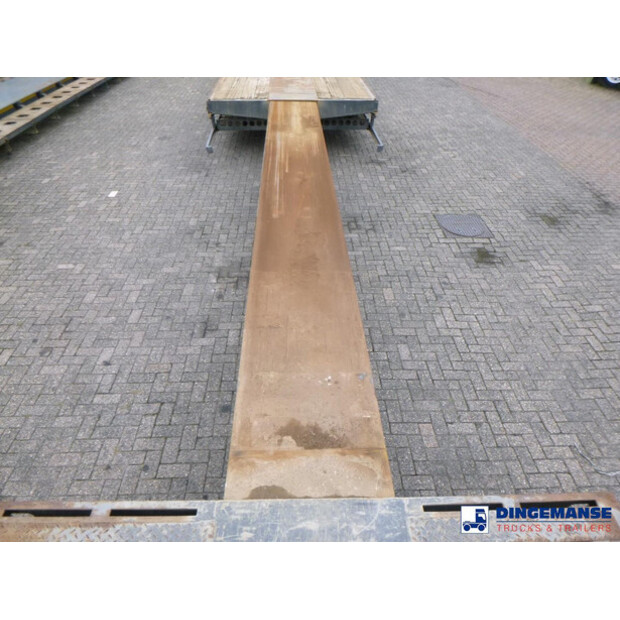 2015 فايمون فيل OTHERS-43652175