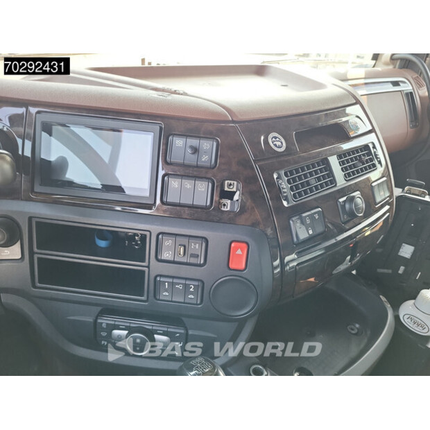 2019 داف XF 530-43652478