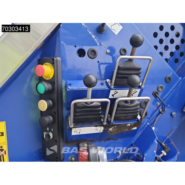 2017 Mercedes-Benz Econic 1830-43653148