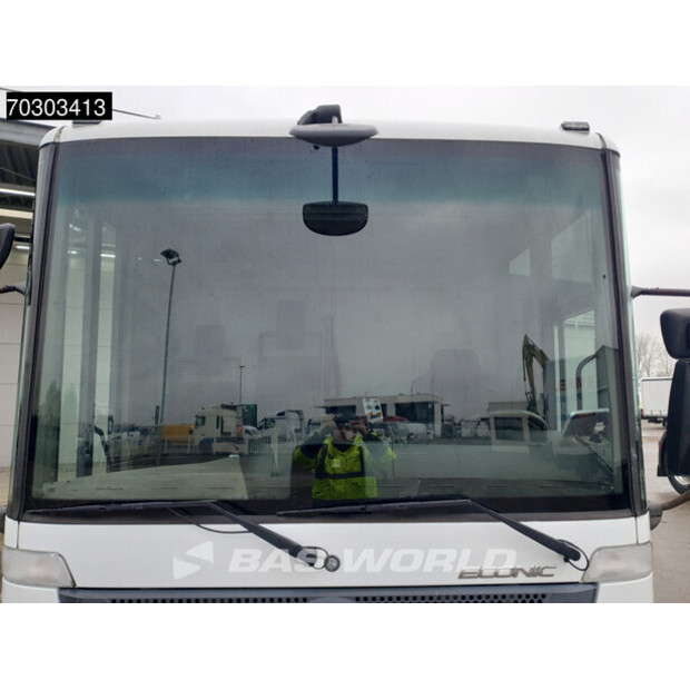 2017 Mercedes-Benz Econic 1830-43653155