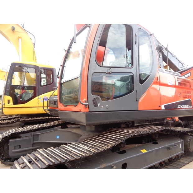 2021 Doosan DX225-43653720
