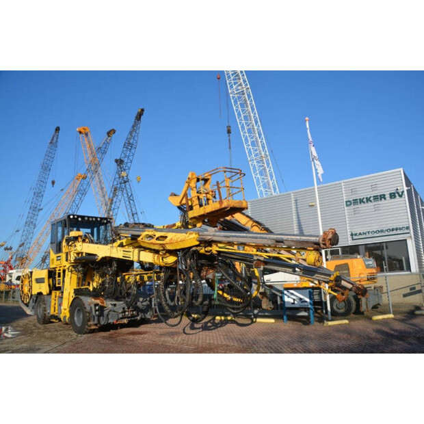 2015 أطلس كوبكو Boomer WE3 C30-43653868